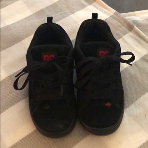 DC shoes